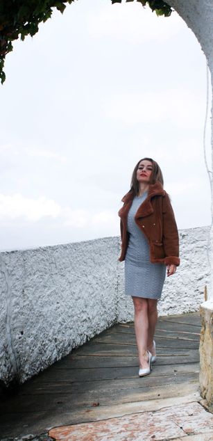 Model - marianne bigtits