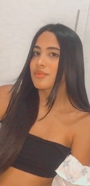 Model - Babyjuliet latina