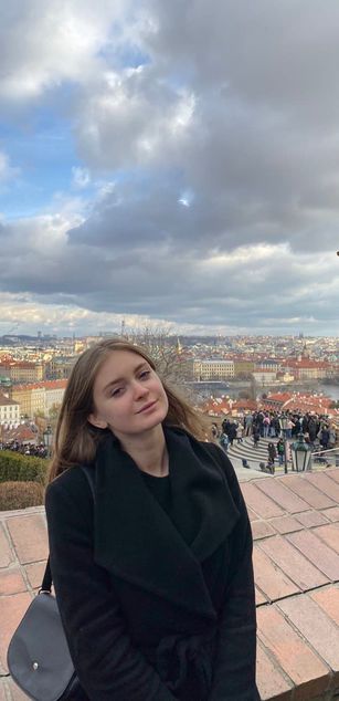 Model - Elizabeth Owl sex