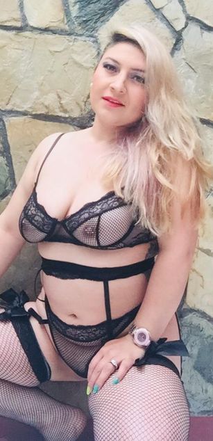 Model - Lady Lexie Sex ass