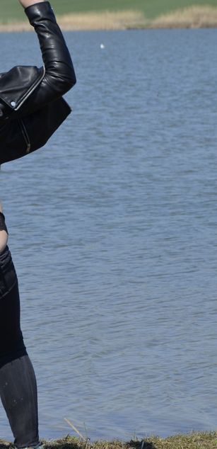 Model - AnaHathor domination