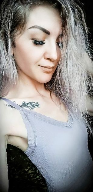 Model - Natali sex heels