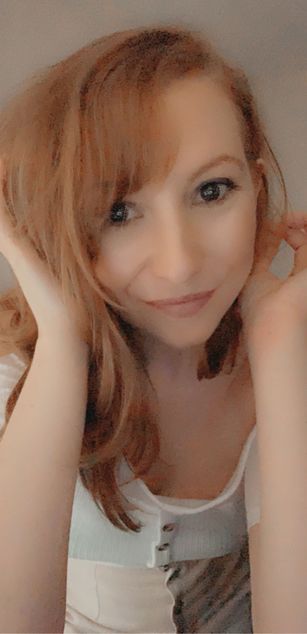 Model - EmilyCute sexy