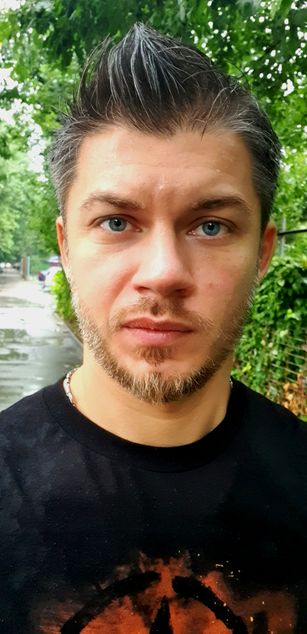 Model - RobbyShaw bigcock