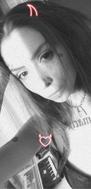 Model - ClitBait ass