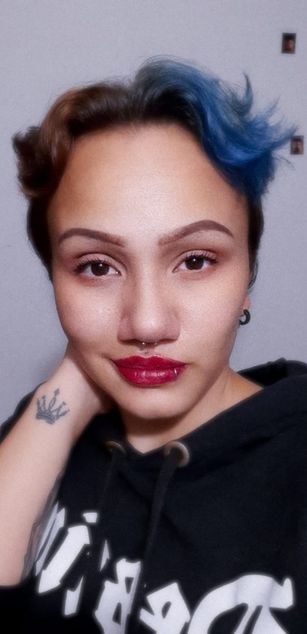 Model - ROSEGIRL ass