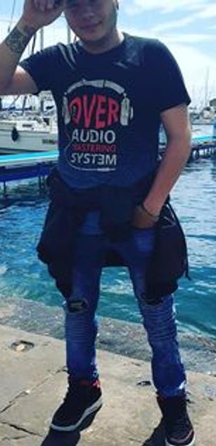 Model - Jonny Lewis jerkoff