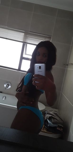 Model - Milktart69 sexy