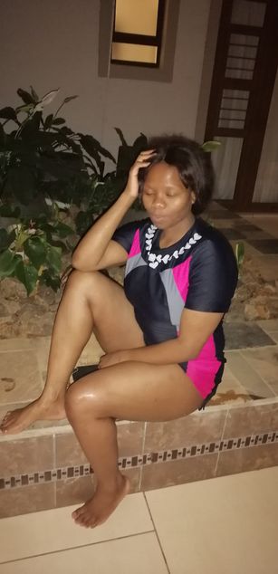 Model - Zinzi149 curvy