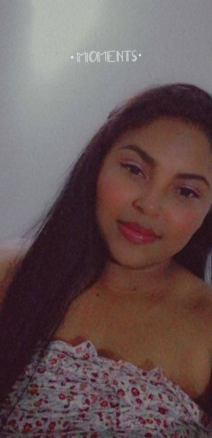 Model - JASMIN VARGAS linda