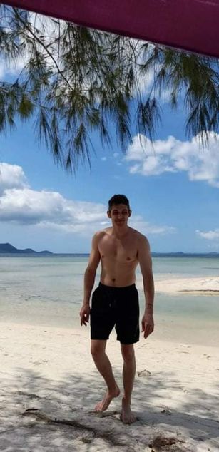 Model - Kinky Couple asian