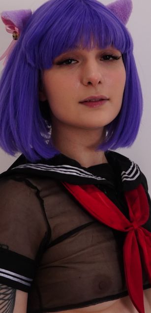 Model - SamantaFireball blowjob