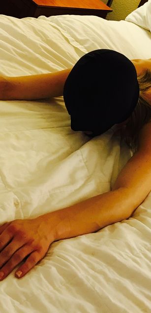 Model - SubsSecret Candice Brooks smalltits