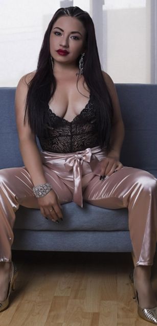 Model - kourtnbeybj_ deepthroat