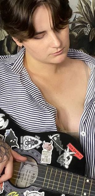 Model - Lea Teras Hot