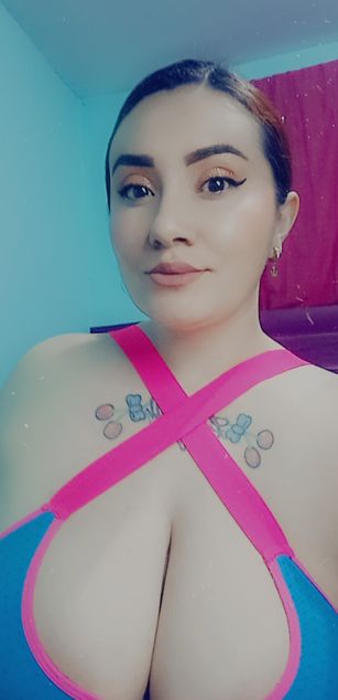 Model - Ana Clarck feet