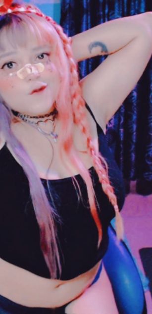 Model - waifumochi_chan COSPLAY blowjob