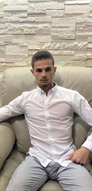 Model - Zoldeus kinky