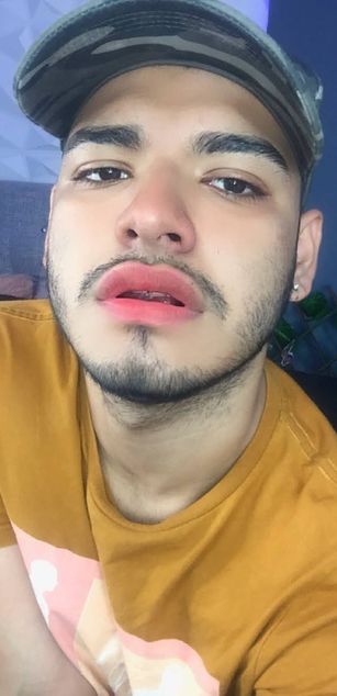 Model - Louis dirtytalk