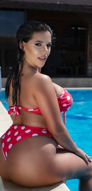 Model - AlyssaDawn deepthroat