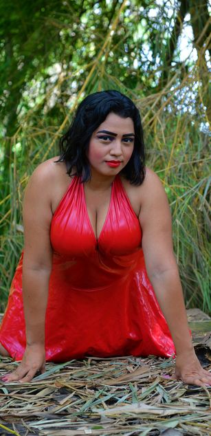 Model - KataBoswell deepthroat