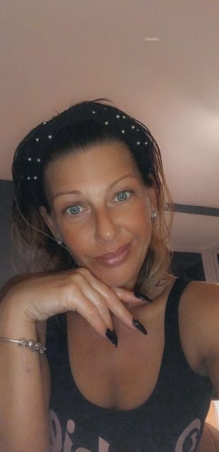 Model - PeachyPXx heels