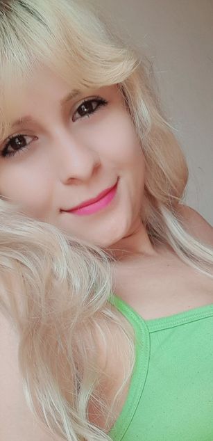 Model - Dasly Sunshine deepthroat