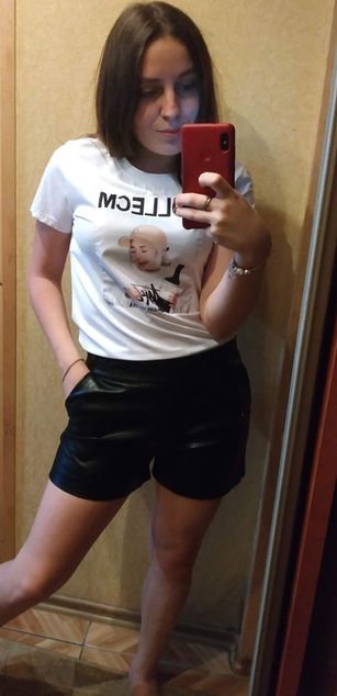 Model - UkrainianBeauty legs