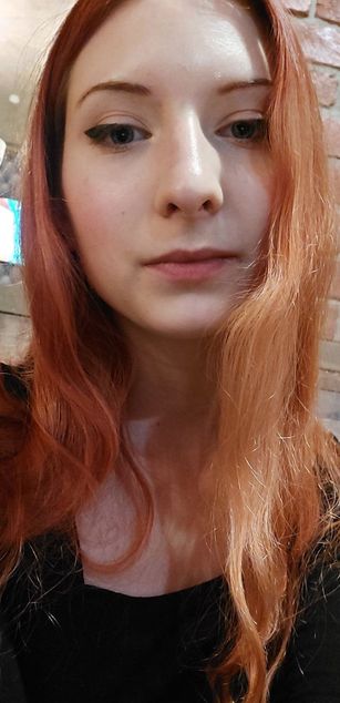 Model - AprilFoxy Hot