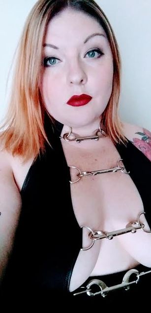 Model - KittyKatt327 ass