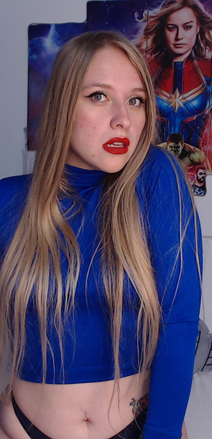 Model - Emily Sumer deepthroat