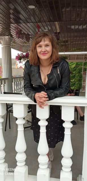 Model - DailanesaNel model