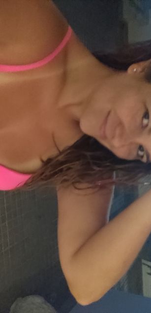 Model - Valeria C ass