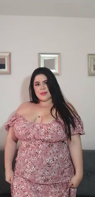 Model - MarianaBbw deepthroat