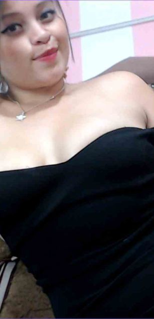 Model - Natasha blowjob