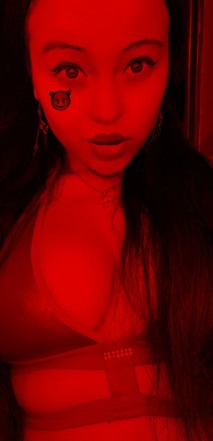 Model - Natasha blowjob