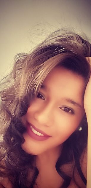 Model - IvannaKinky toys