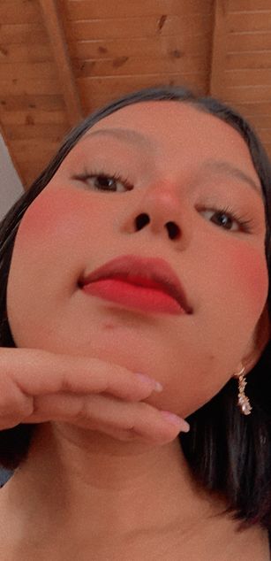 Model - Annie blowjob