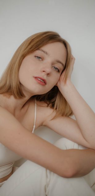 Model - EllyMur deepthroat