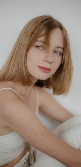 Model - EllyMur deepthroat