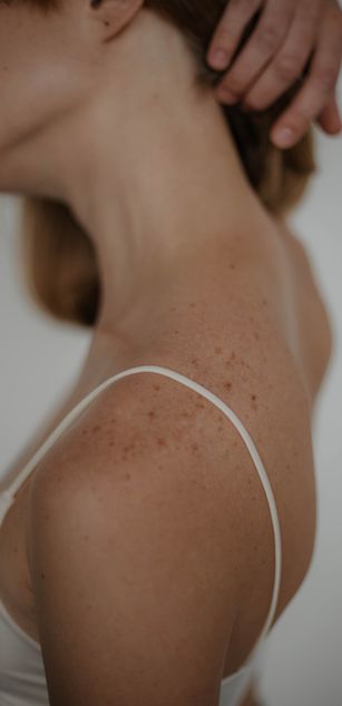 Model - EllyMur deepthroat