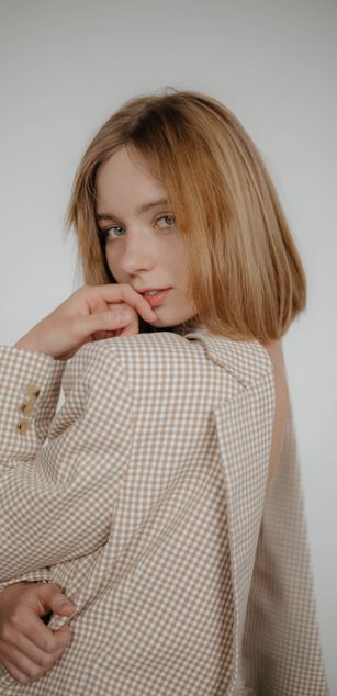 Model - EllyMur deepthroat