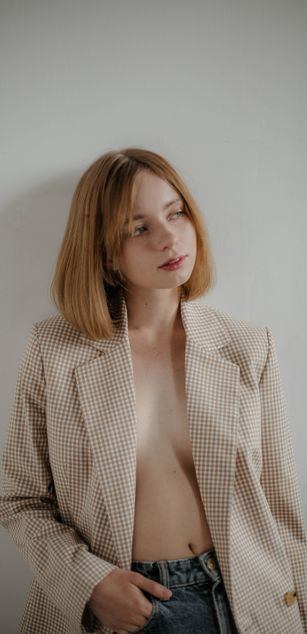 Model - EllyMur deepthroat