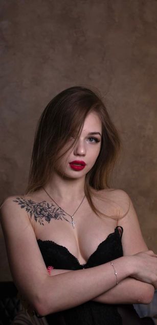 Model - Sany blowjob