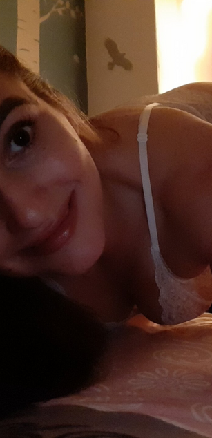 Model - AntoniaPur28 bdsm