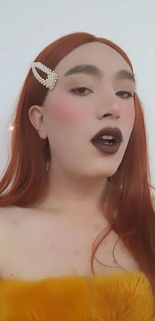 Model - Valentine_xoxo mistress