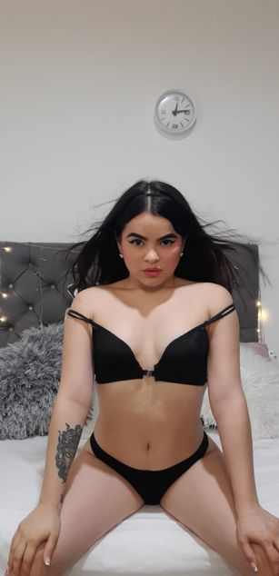 Model - Connie fetish