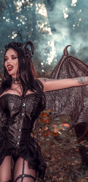 Model - AngeliqueNoir bigtits