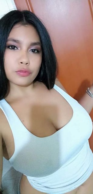 Model - Madonna pussy