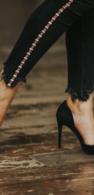 Model - Supreme Domina joi